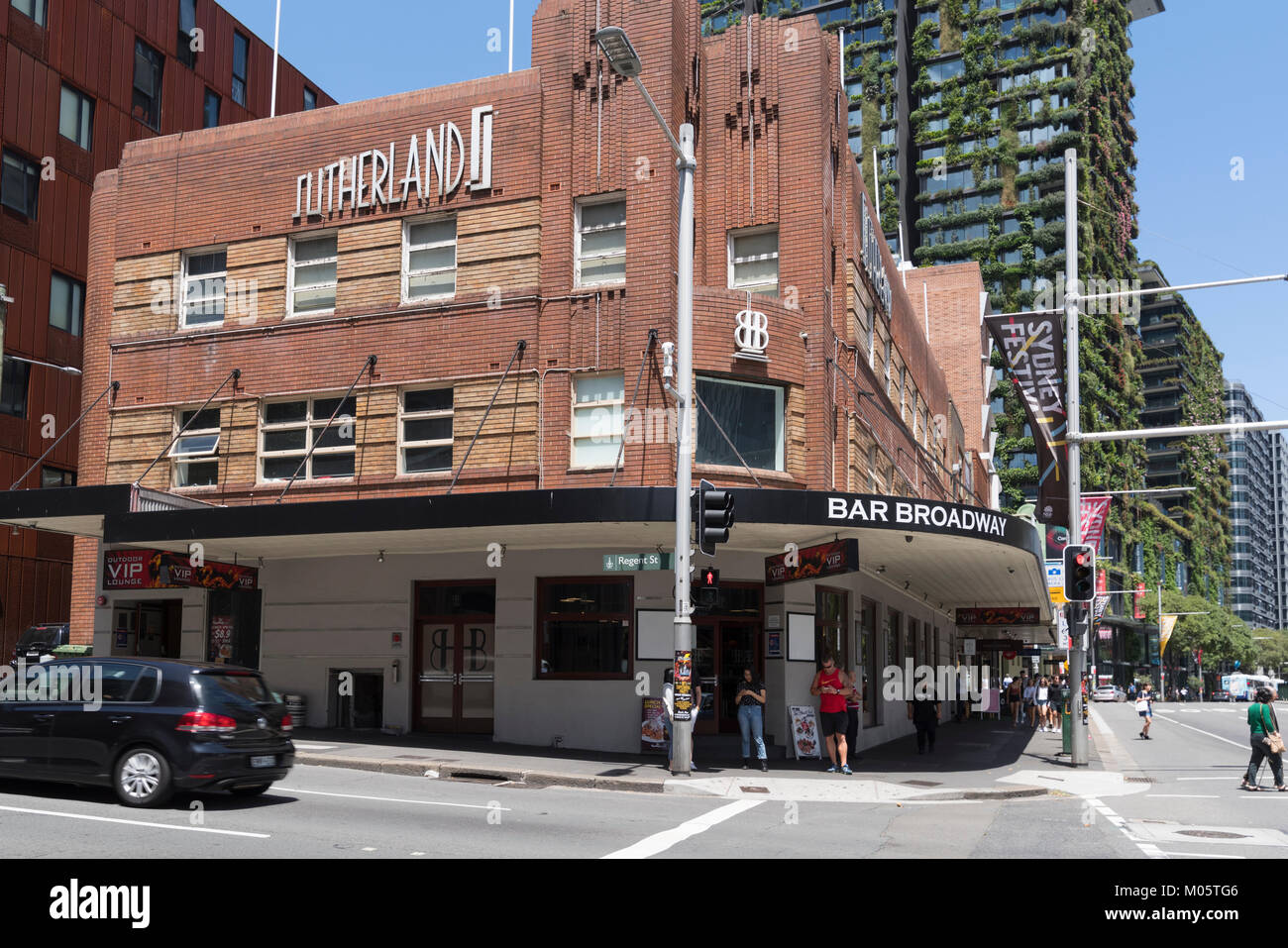 Bar Broadway, Ultimo, Sydney Stock Photo - Alamy