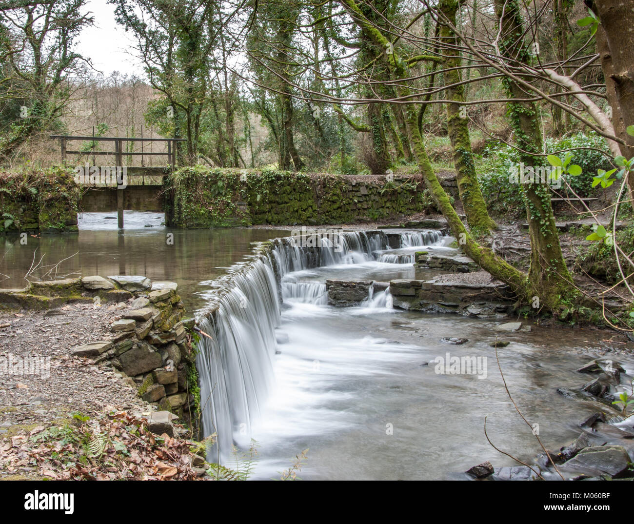 Weir_pool hires stock photography and images Alamy