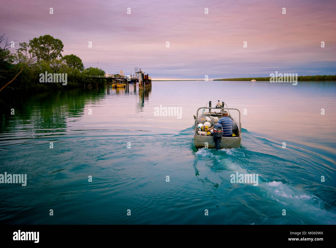 Jetty in Norman River Karumba Stock Photo Alamy