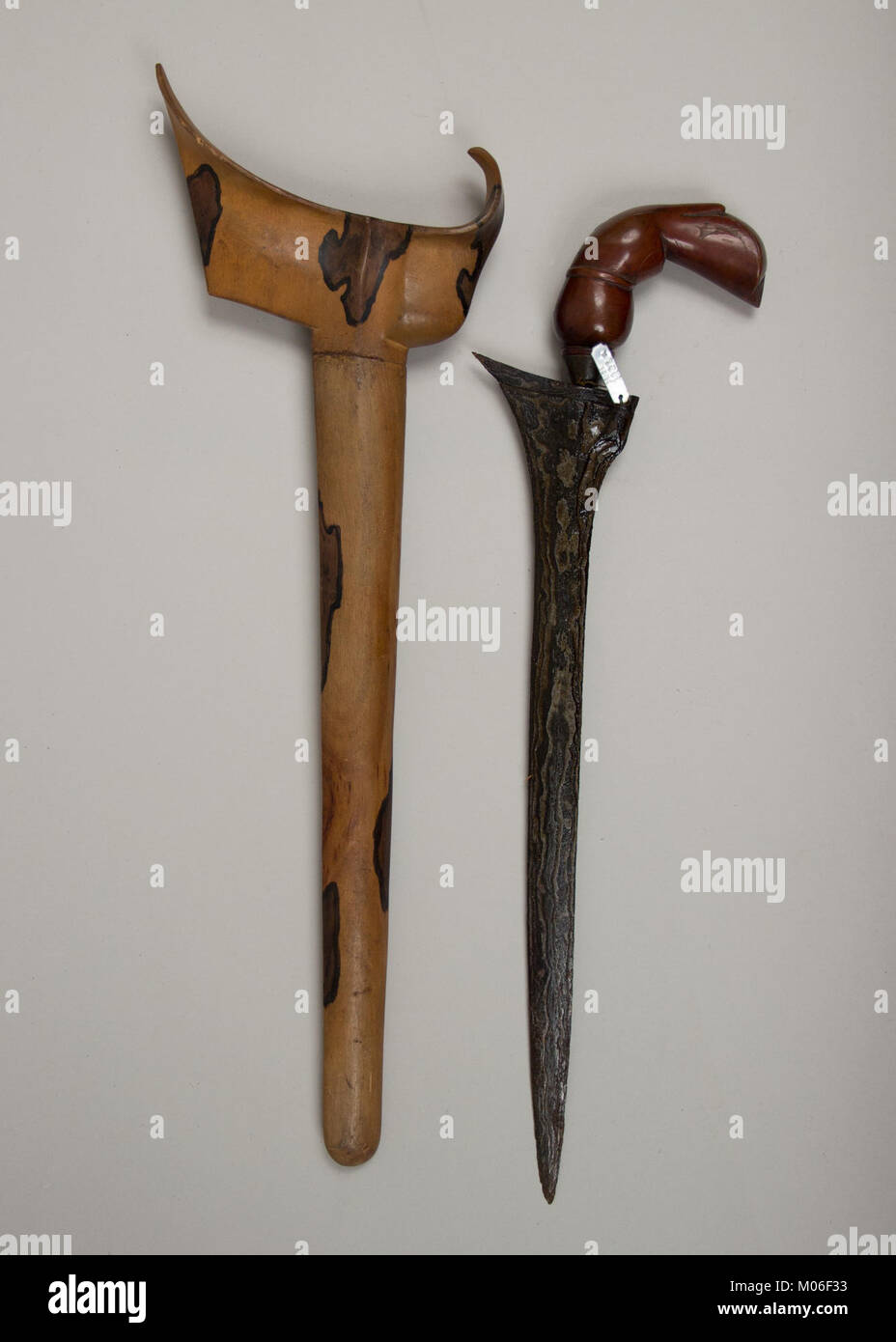 Kris blade dagger hi-res stock photography and images - Alamy
