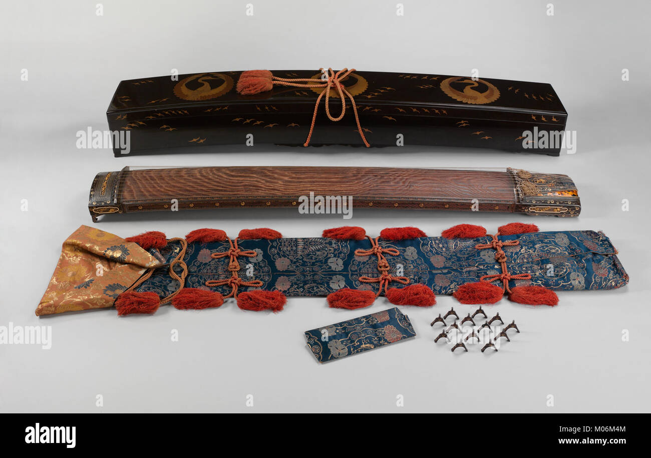 Koto japanese musical instrument hi-res stock photography and images ...