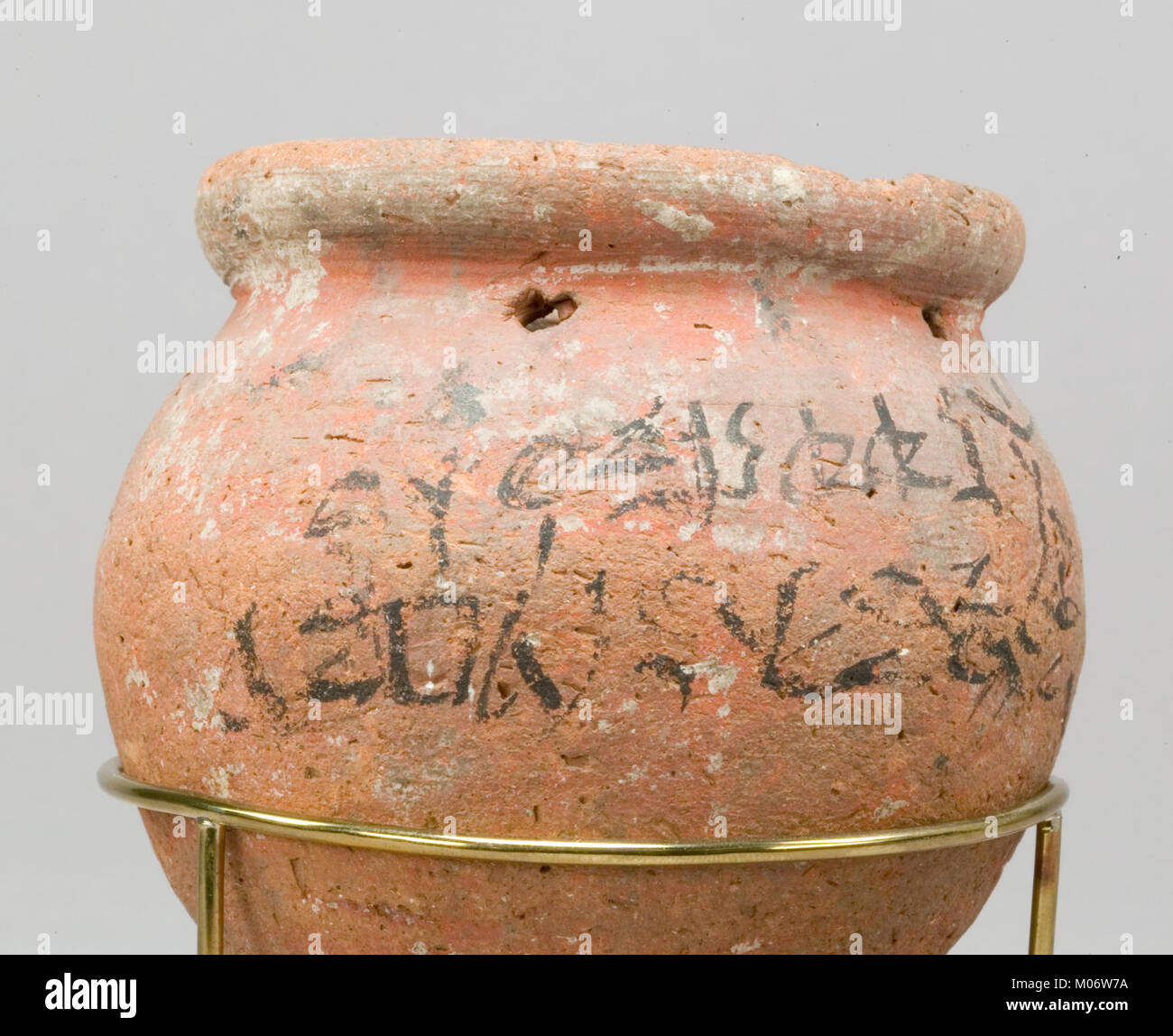 Hieratic form hi-res stock photography and images - Alamy