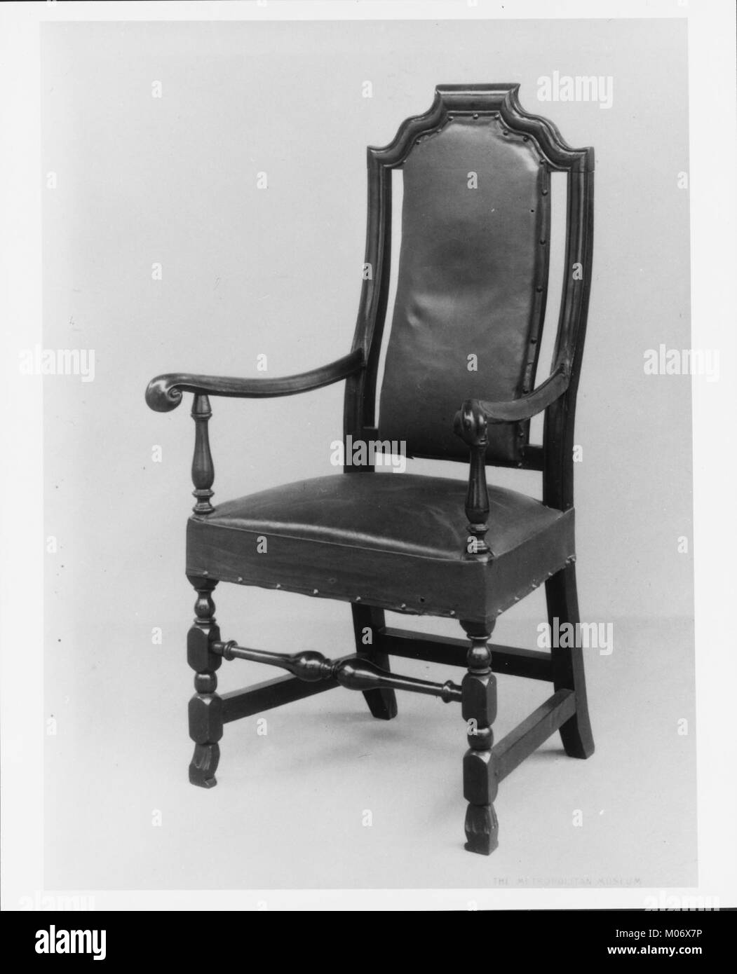 Leather armchair MET 52518 Stock Photo Alamy