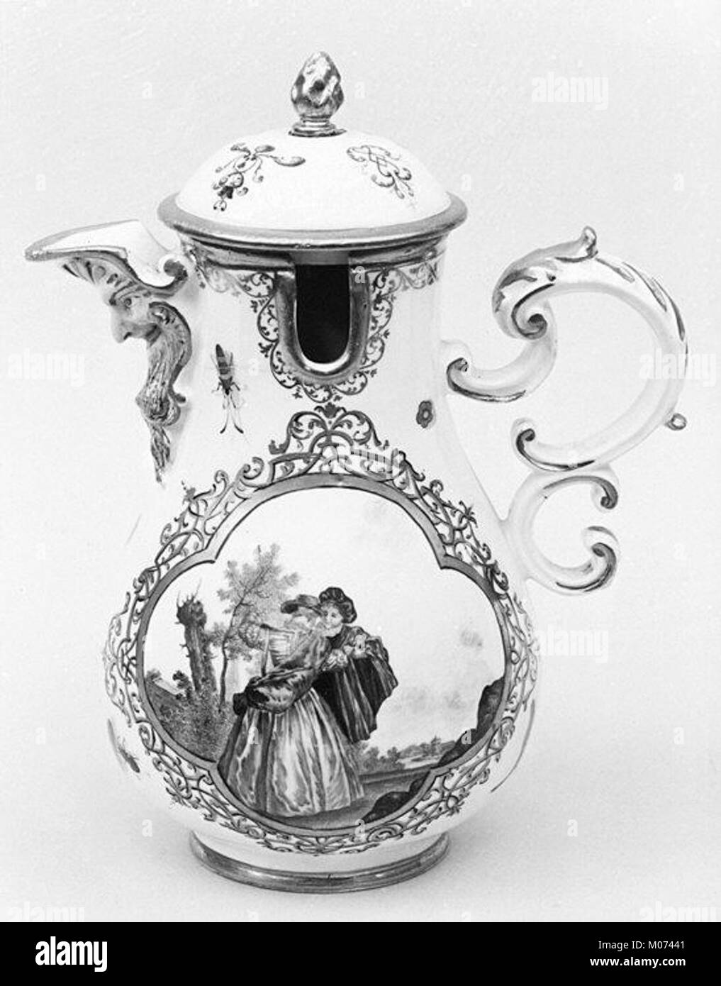 Mustard pot MET 133666 Stock Photo Alamy