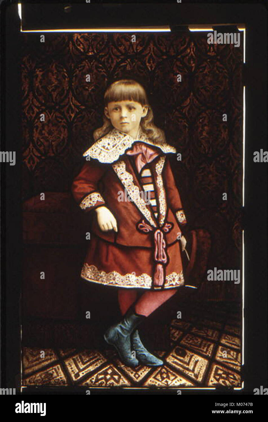 Master Bertrand Bell MET ES2850 Stock Photo Alamy