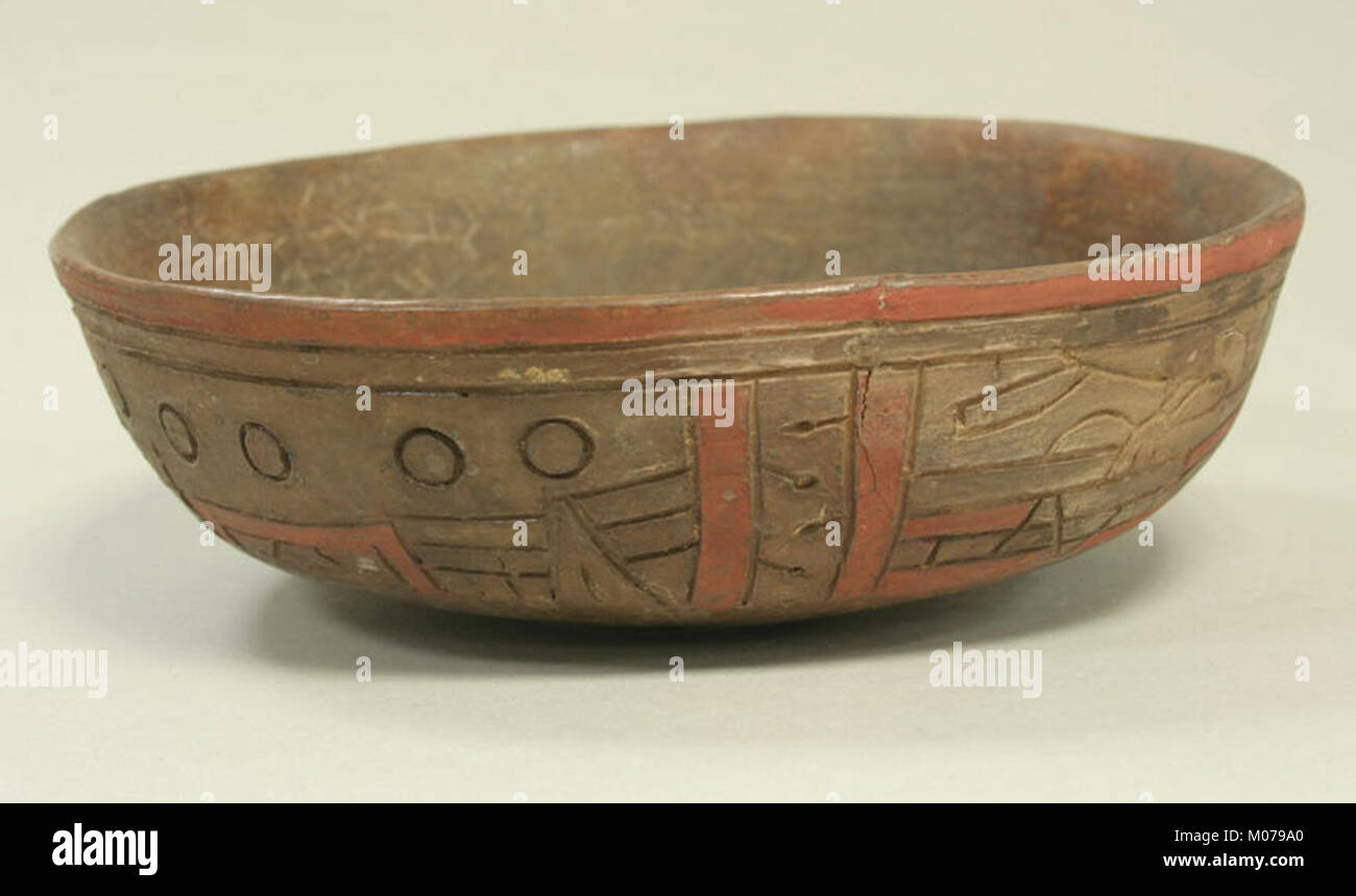 Incised Painted Bowl with Felines MET 64.228.124 Stock Photo - Alamy