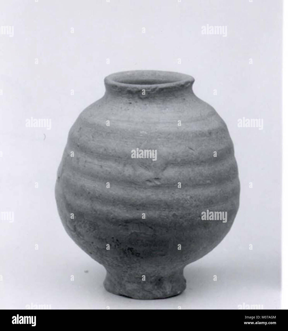 This jar, part of the collection at The Metropolitan Museum of Art ...