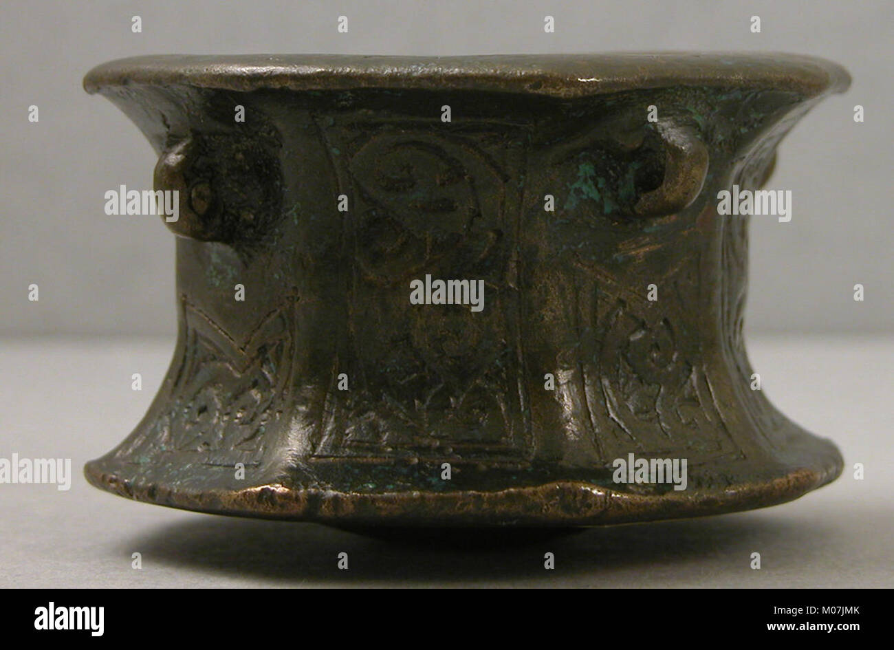 Tool Mortar Examples This mortar, part of the MET collection, is an example of early tool ...