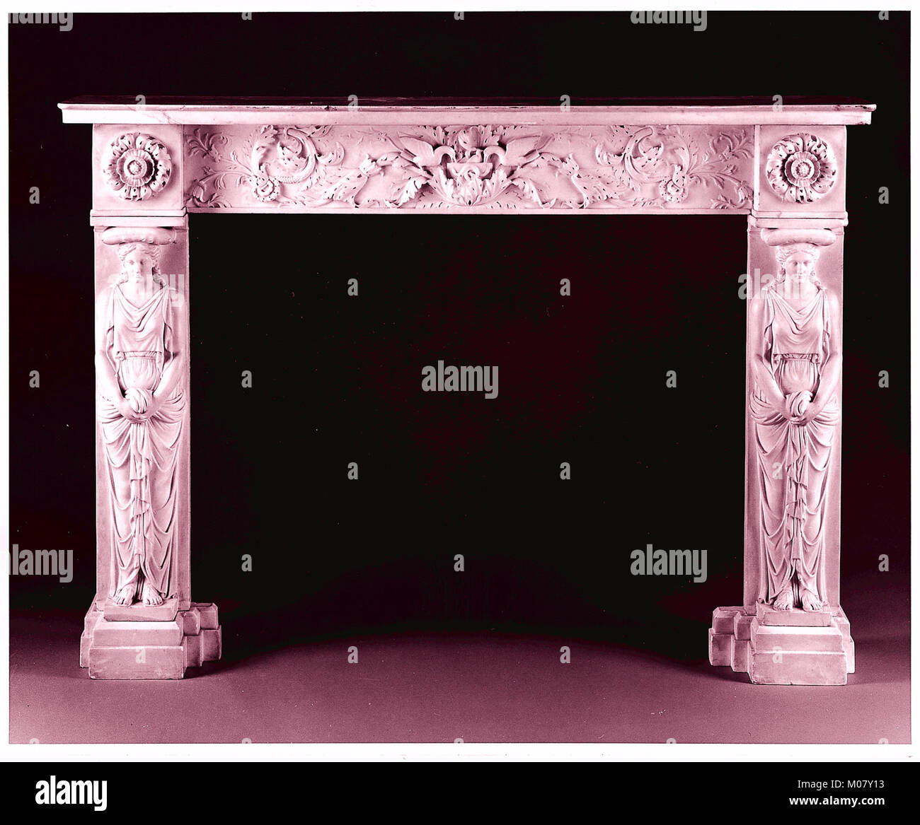 Fireplace mantel icon hi-res stock photography and images - Alamy