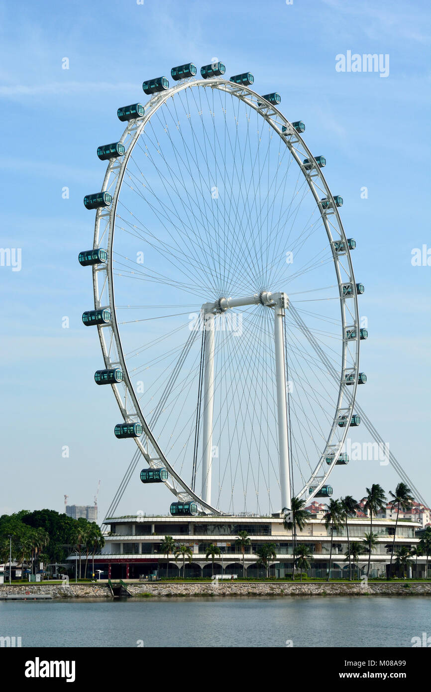 Singapore, Singapore - December 11, 2017. Singapore Flyer observation wheel. Stock Photo