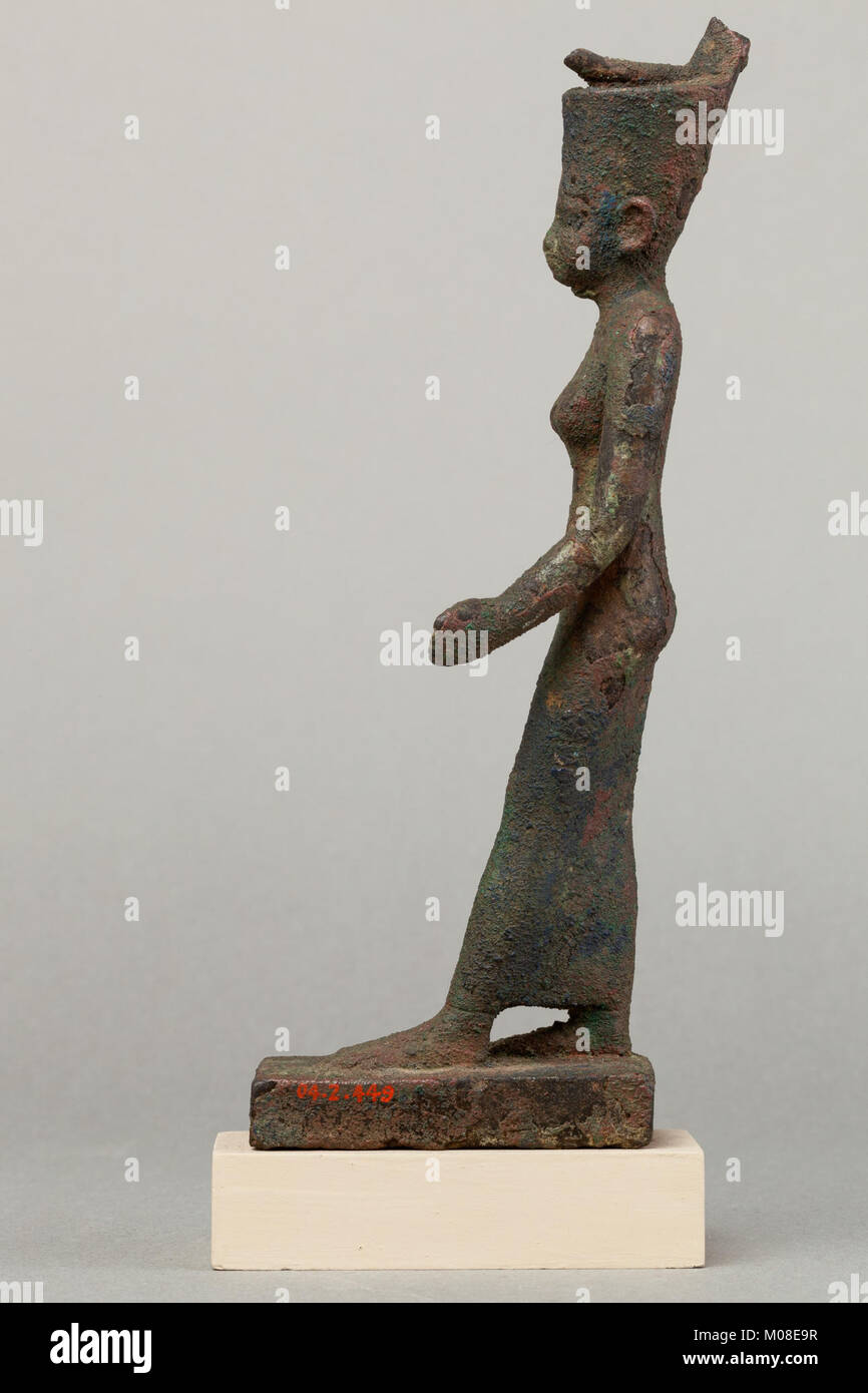 Ancient egyptian goddess neith hi-res stock photography and images - Alamy