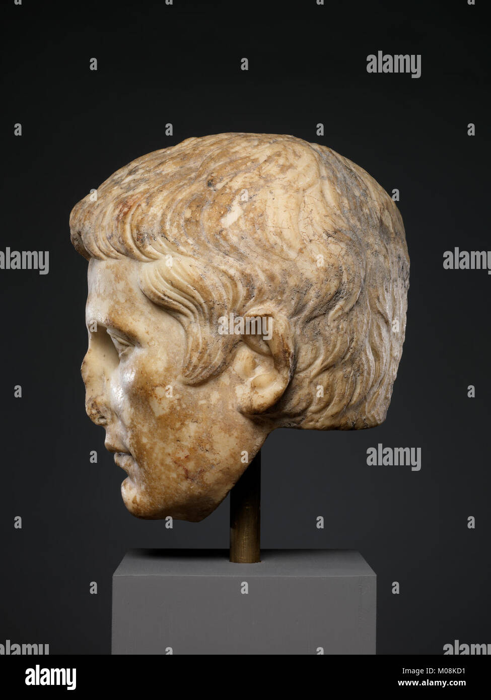 This marble portrait of Augustus represents early 1st-century Roman ...
