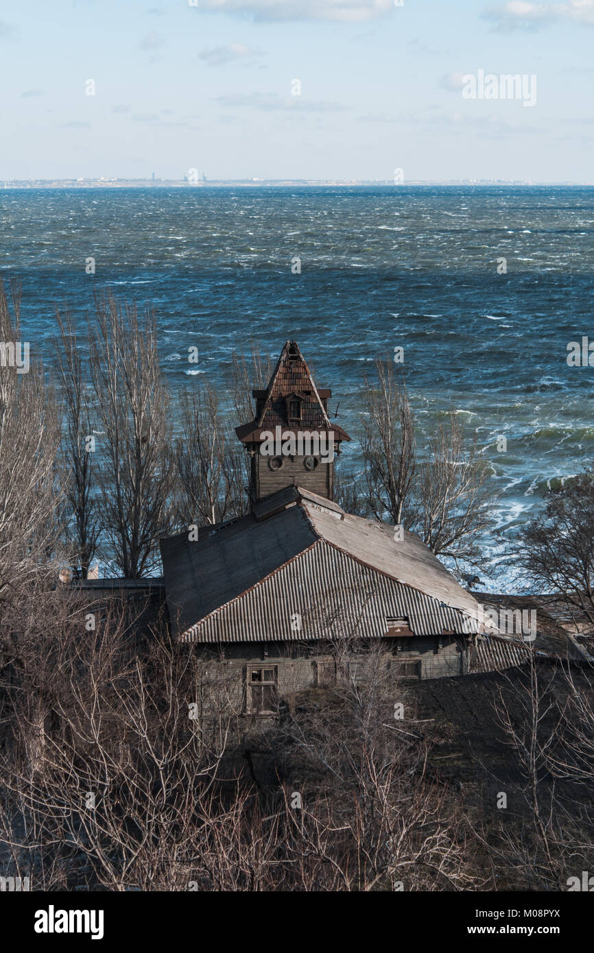 old abandoned house by the sea Stock Photo - Alamy