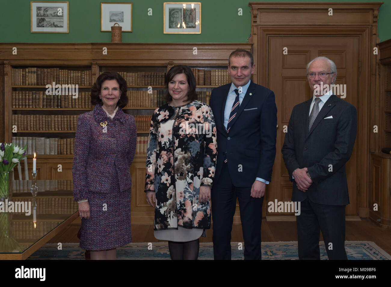 Stockholm, Sweden, 19th January, 2018. From 17 to 19 January, Iceland's President Guðni Thorlacius Jóhannesson, visiting Sweden at the invitation of The King. President Jóhannesson visiting Sweden with his wife, Eliza Jean Reid. Farewell at Uppsala Castle. The royal couple wished the presidential couple farewell at the departure ceremony, here at the library at Uppsala Castle. Stock Photo