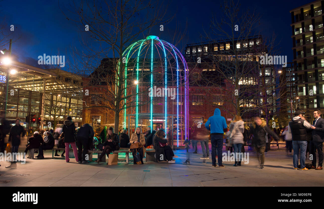 Birdcage kings cross hires stock photography and images Alamy