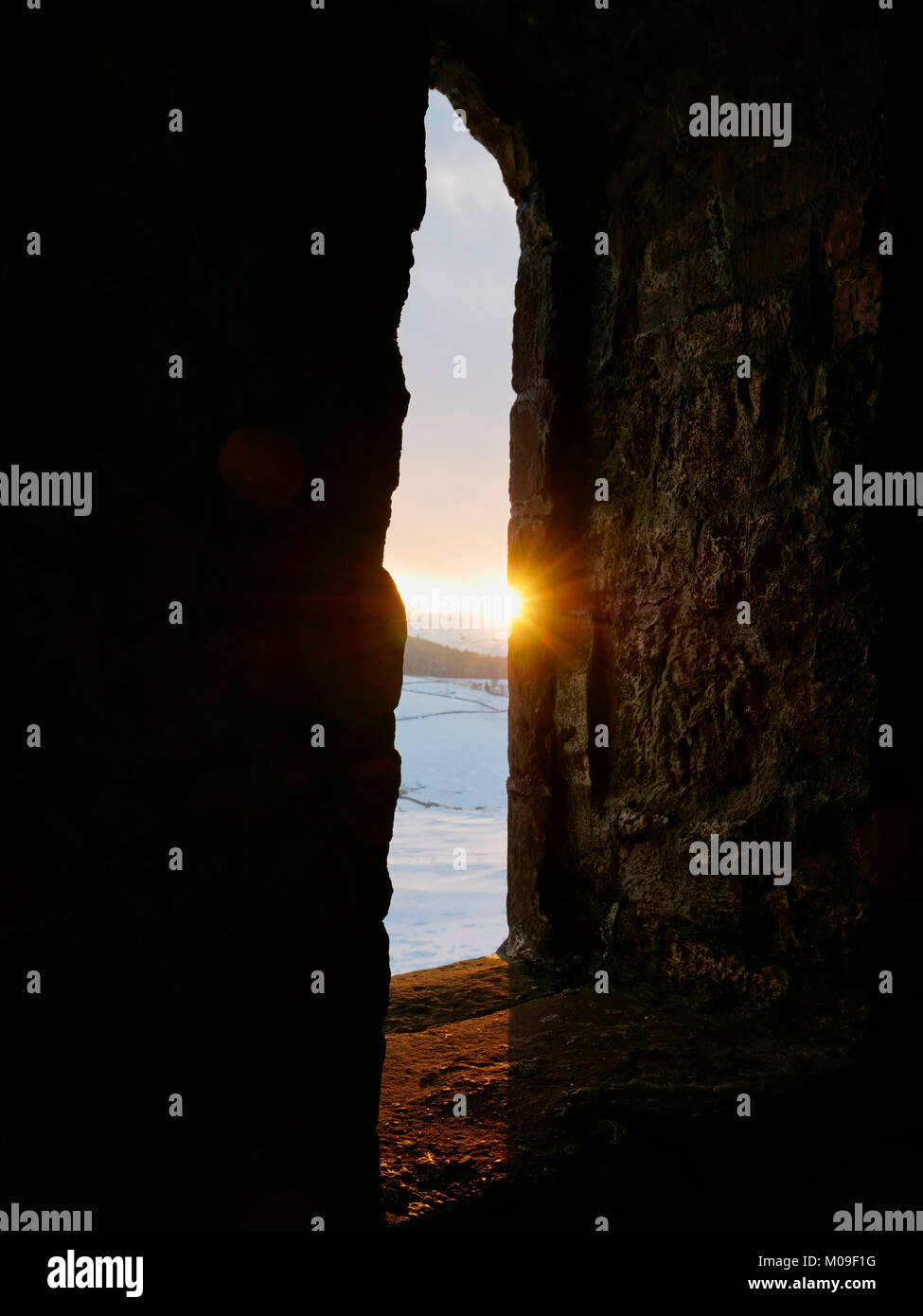 Buxton, Derbyshire, UK. 19th January, 2018. UK Weather: Sunset over Solomon's Temple Buxton Derbyshire, also called Grinlow Tower the Victorian Fortified hill marker above the spa town of Buxton in the Derbyshire Peak District National Park Credit: Doug Blane/Alamy Live News Stock Photo