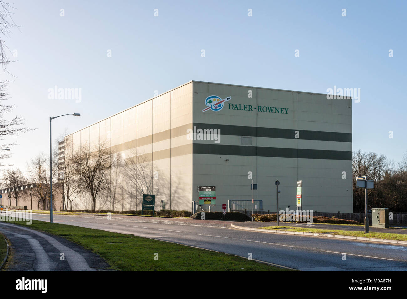 Daler Rowney Head Office, Bracknell, Berkshire, England, GB, UK Stock Photo  - Alamy