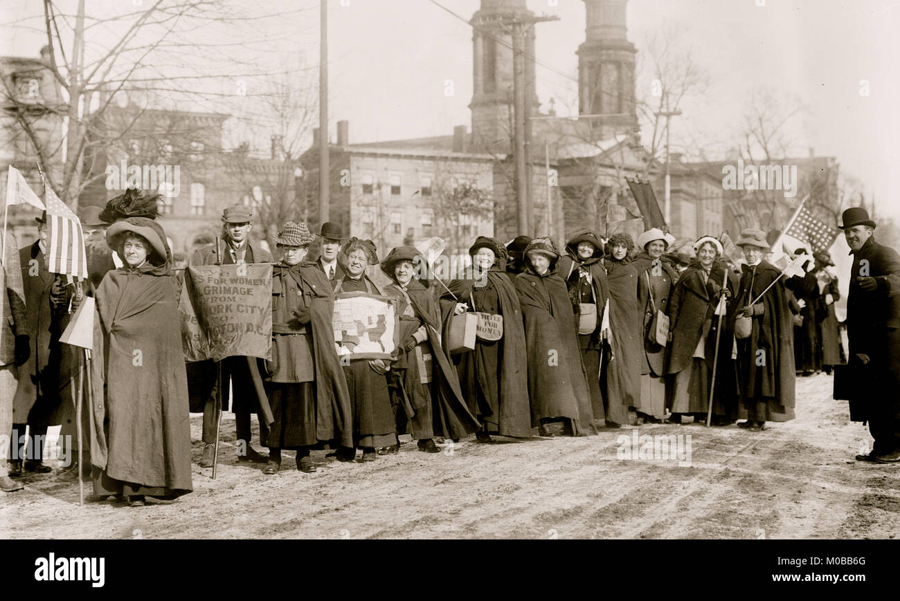 Rosalie Jones, Ida Craft - suffrage hikers Stock Photo