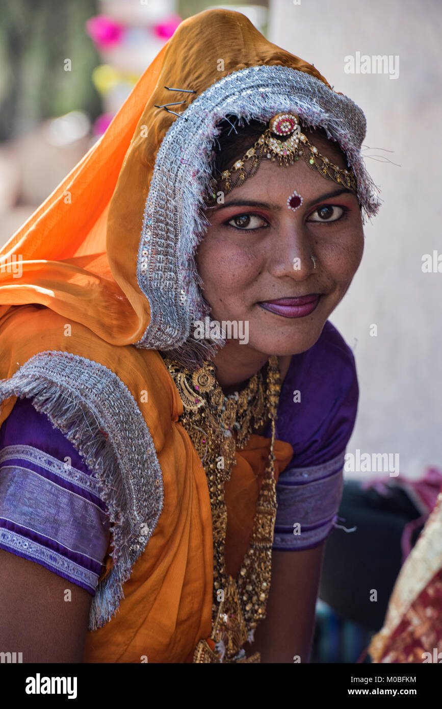Gujarati women hires stock photography and images Alamy