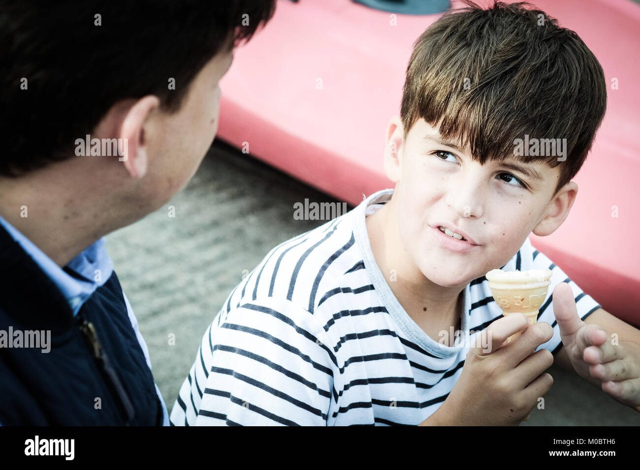 Dark haired boy 10 years old hi-res stock photography and images - Alamy