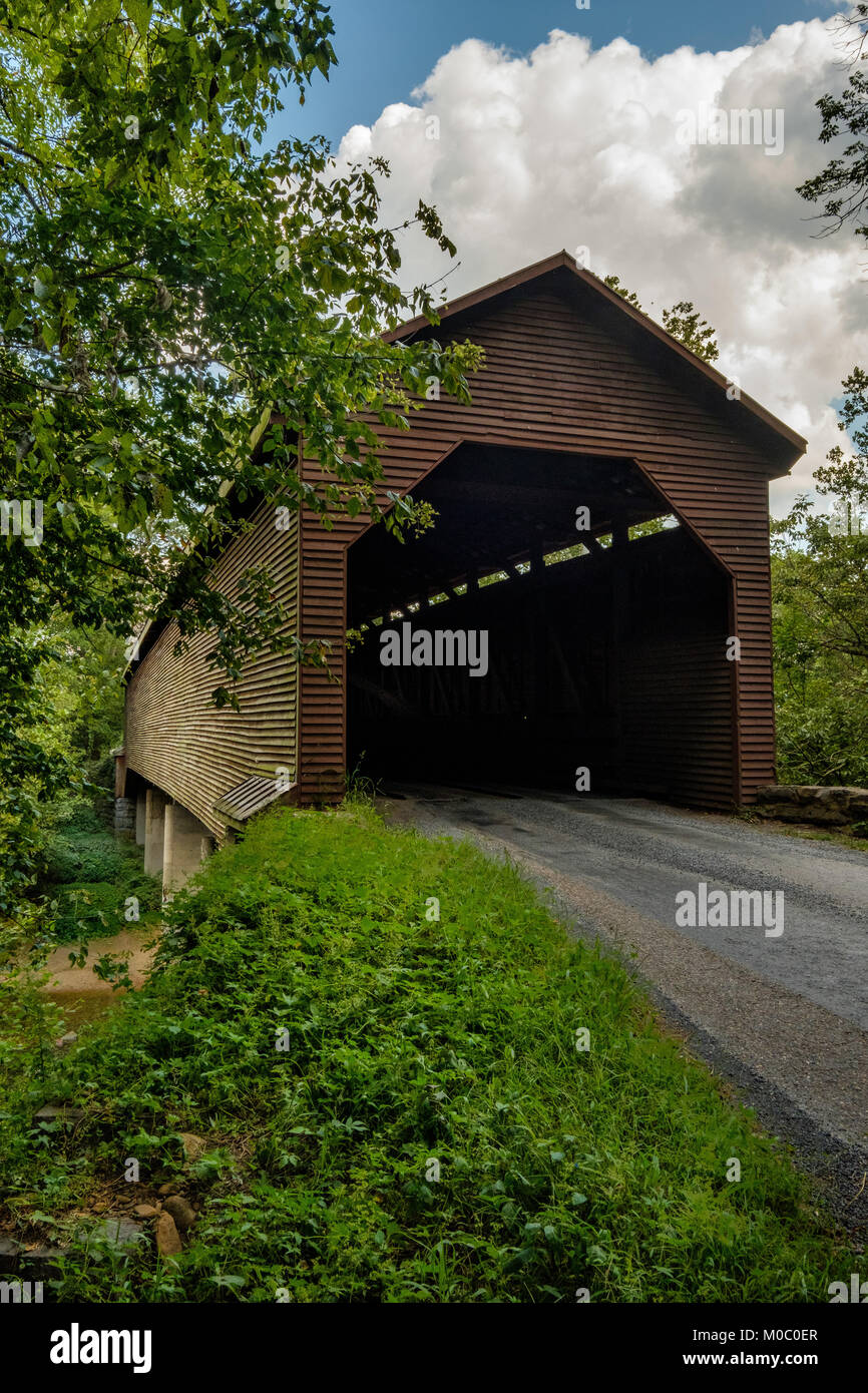 Meems bottom covered bridge hires stock photography and images Alamy