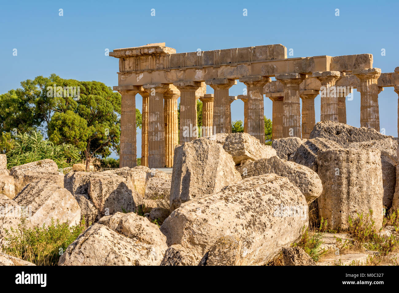 Selinunte temples hi-res stock photography and images - Alamy