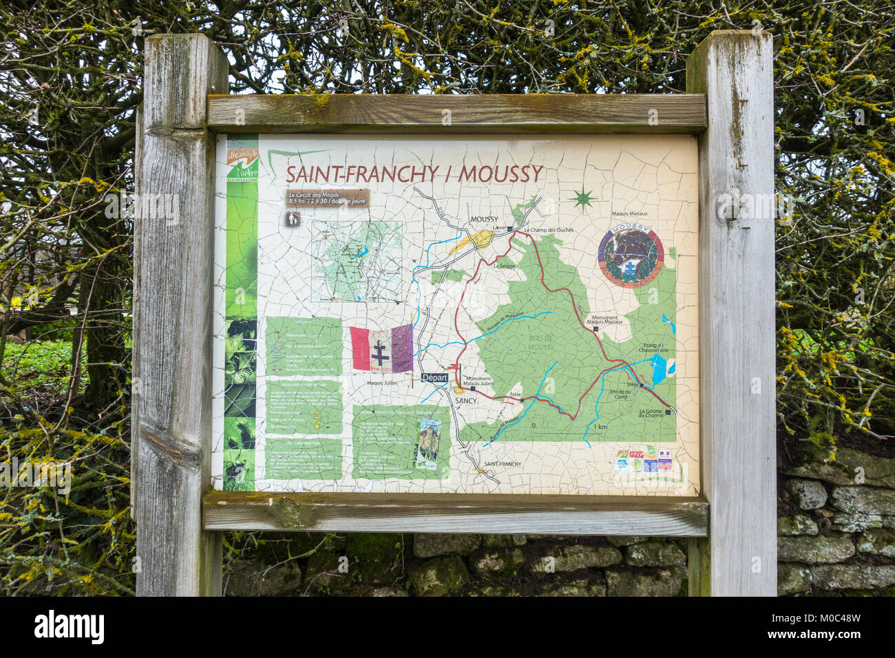 Information display showing the hiking trail 'Le Circuit des Maquis' in Sancy, Nievre, Bourgogne, France Stock Photo