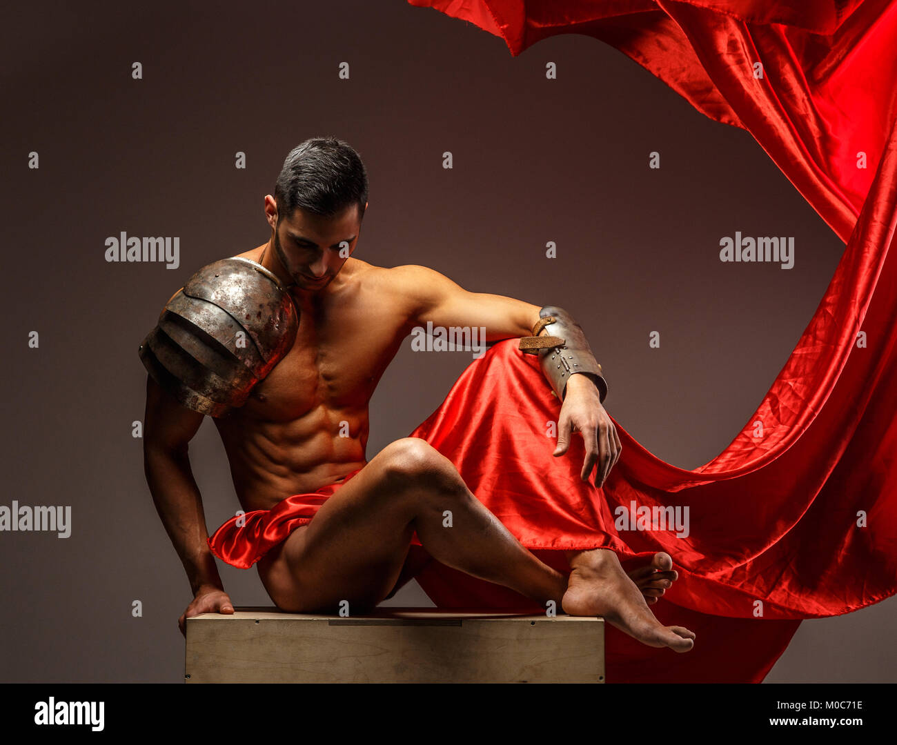 Fighter praetorian roman legionary red hires stock photography and