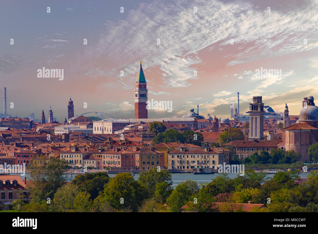 Venice skyline sunset hi-res stock photography and images - Alamy