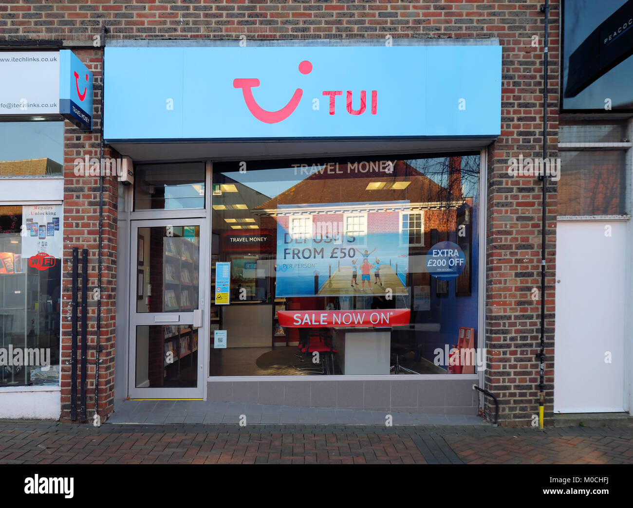 Tui travel agent hires stock photography and images Alamy