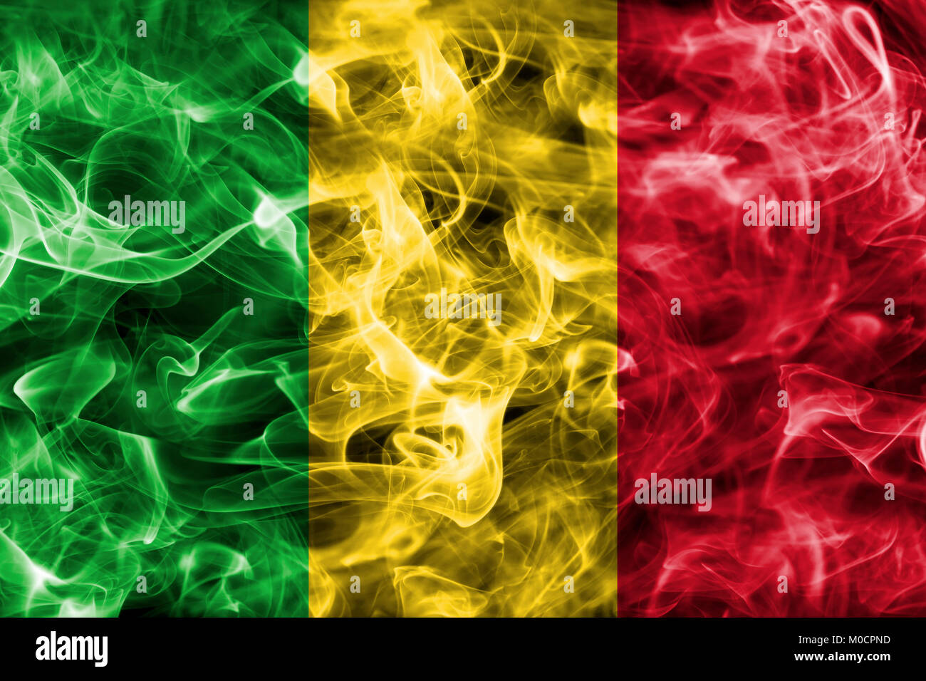 Mali smoke flag Stock Photo 172384953 Alamy