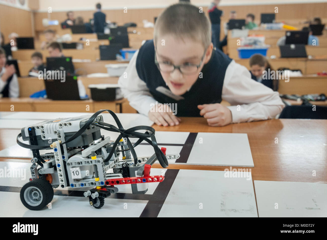 Tambov, Tambov region, Russia. 21st Jan, 2018. the robot and the young man Credit: Aleksei Sukhorukov/ZUMA Wire/Alamy Live News Stock Photo