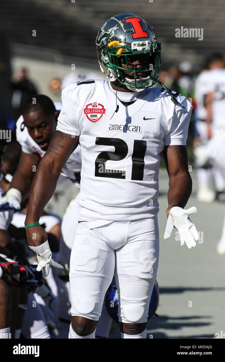 Pasadena CA. 20th Jan, 2018. NCAA Football 2018: American Team defensive back Devin Abraham South Florida (21) on the sideline during the NFLPA Collegiate Bowl American vs National at the Rose Bowl in Pasadena, Ca. on January 20, 2018 (Photo by Jevone Moore) Credit: csm/Alamy Live News Stock Photo