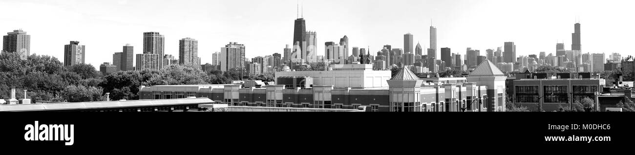 Chicago Skyline Panoramic Photograph in Black and White Stock Photo - Alamy