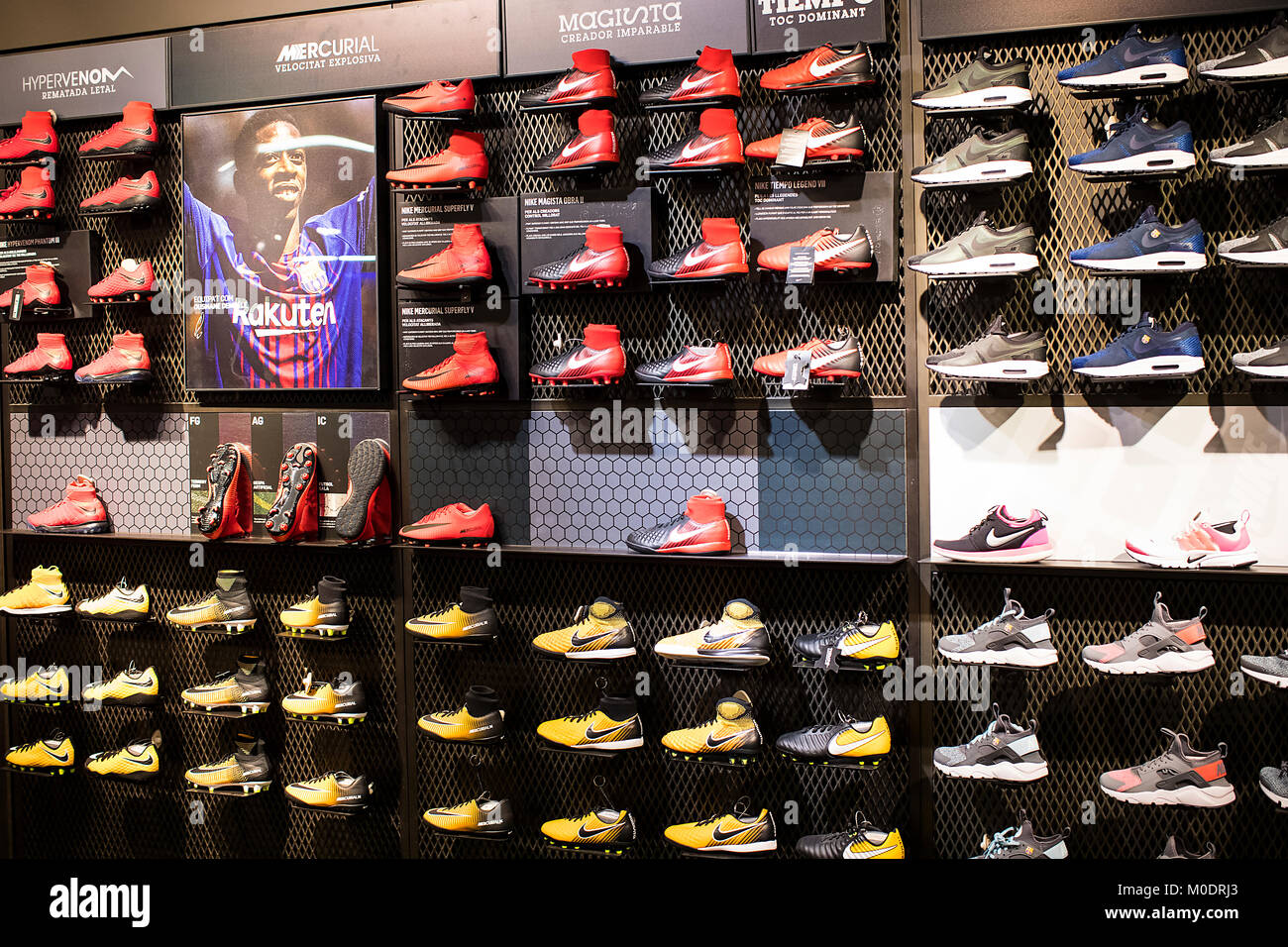 barcelona nike store