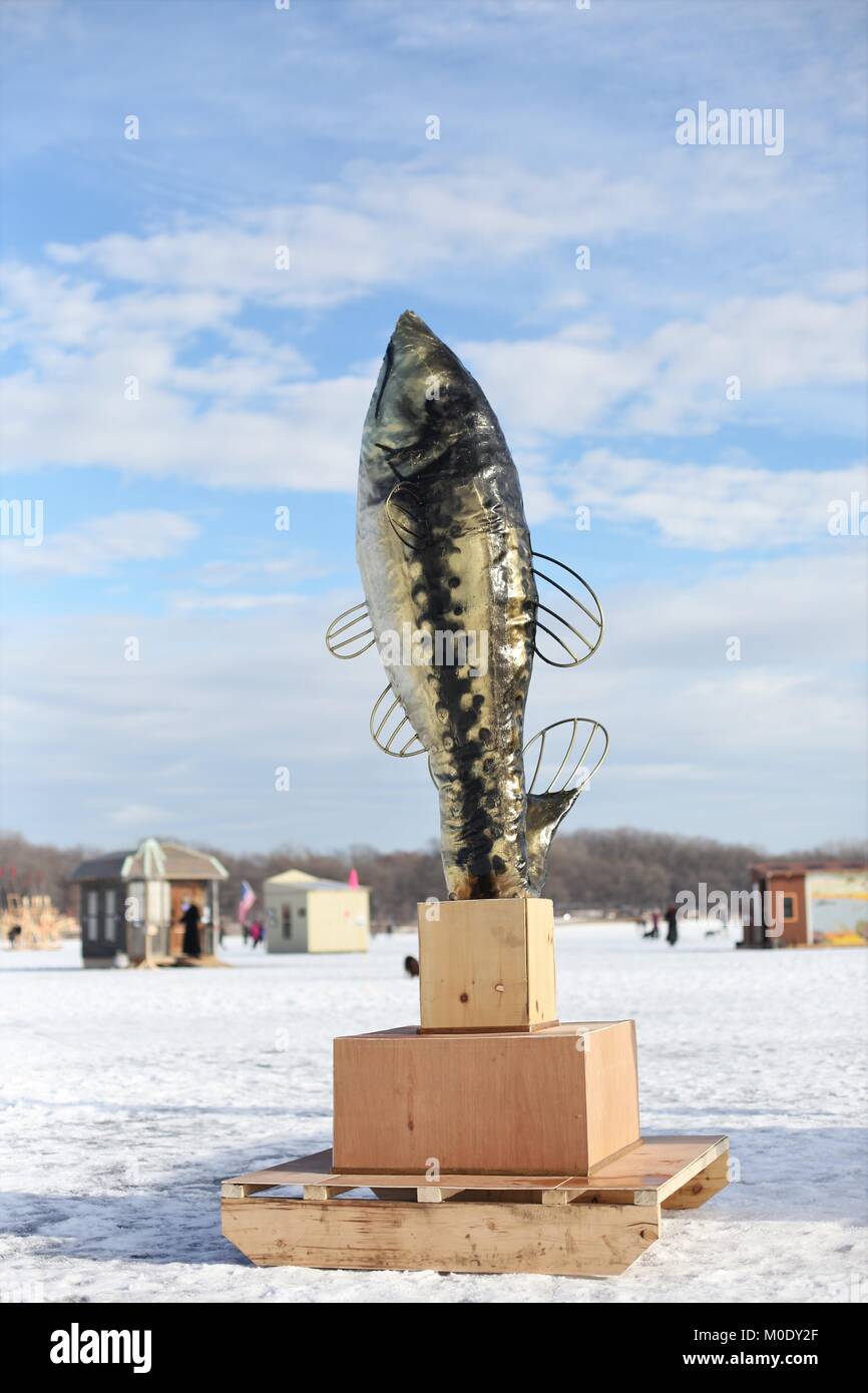 Sculpture statue minnesota hires stock photography and images Alamy