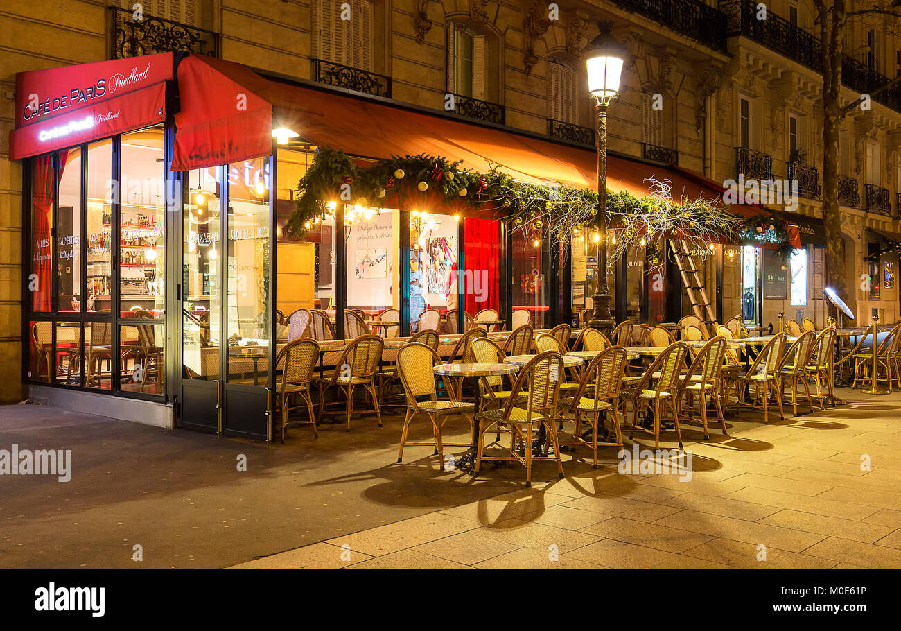 The traditional French cafe de Paris decorated for Christmas, Paris, France. Stock Photo