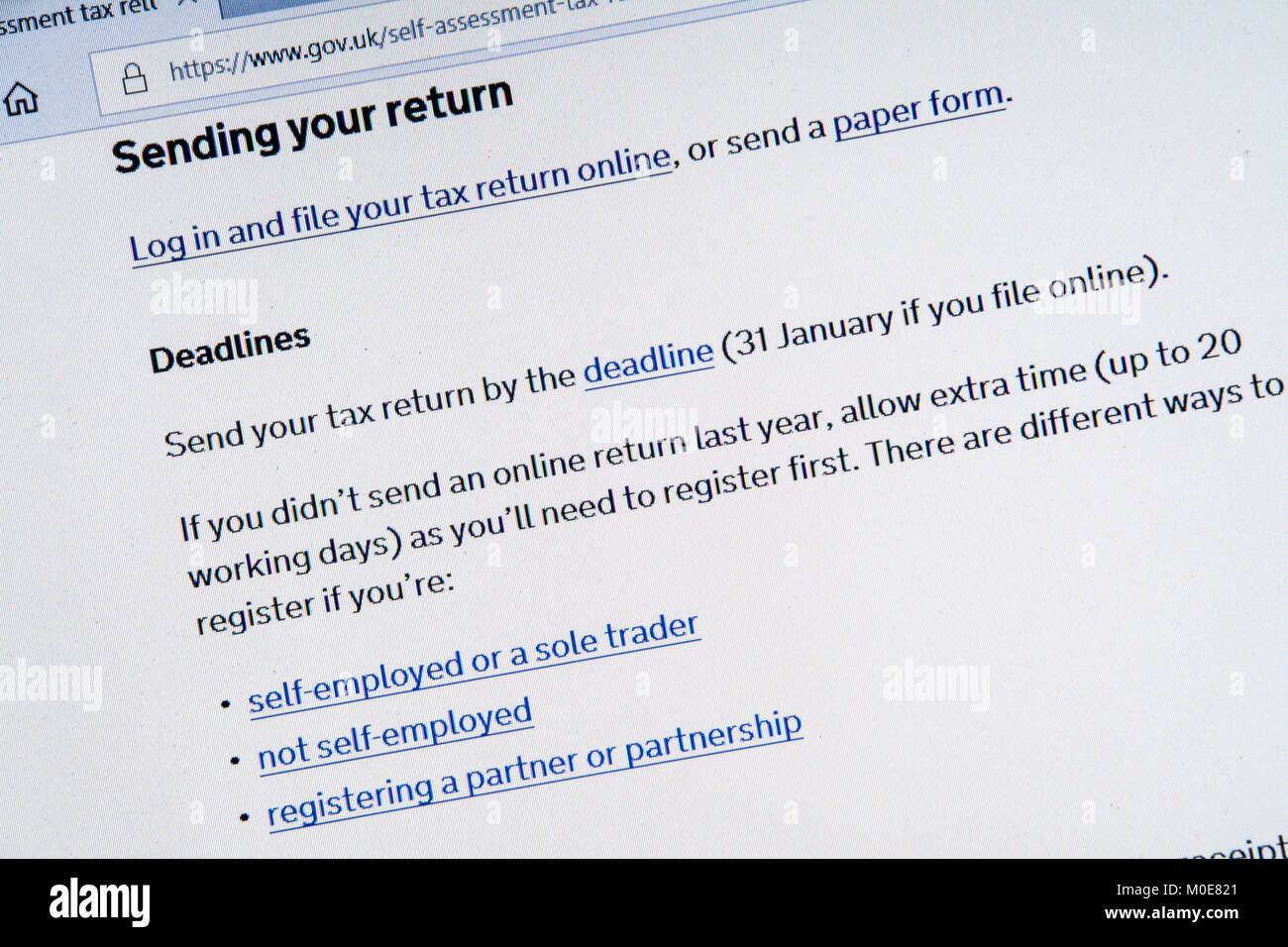 Computer screenshot with gov.uk website showing self-assessment tax return information 2018 Stock Photo