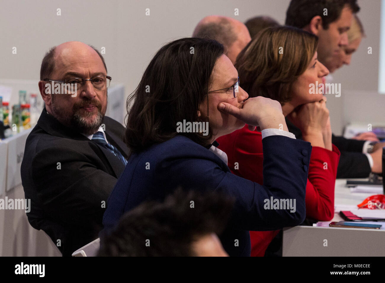 Bonn, Germany. 21 January 2018. L-R: Martin Schulz, Andrea Nahles, Malu Dreyer. SPD extraordinary party convention at World Conference Center Bonn to discuss and approve options to enter into a grand coalition with the CDU, Christian Democrats, before asking SPD members for approval. Photo: Bettina Strenske/Alamy Live News Stock Photo