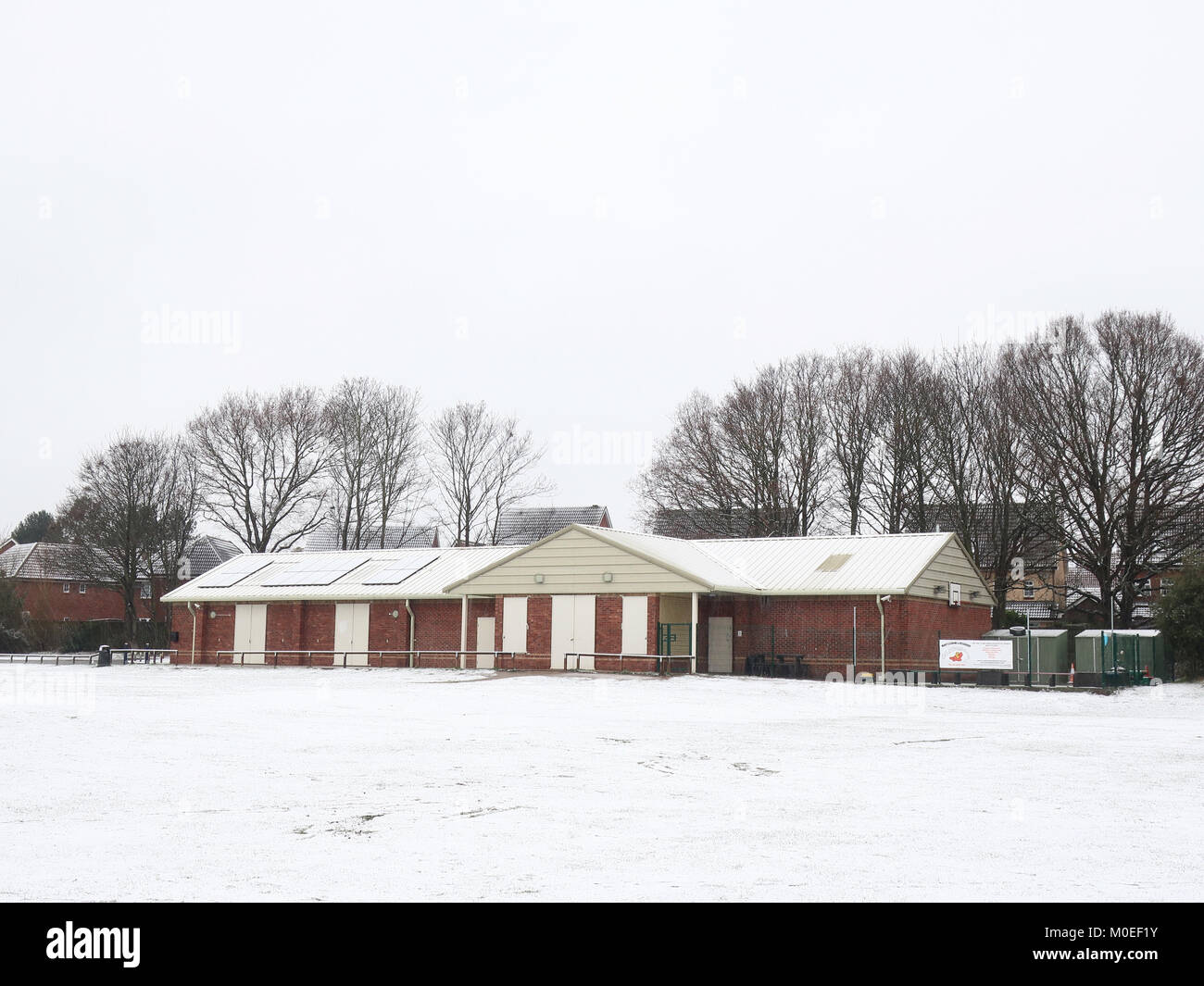 UK Weather Light snow on Sunday afternoon in Kesgrave, Suffolk. Credit