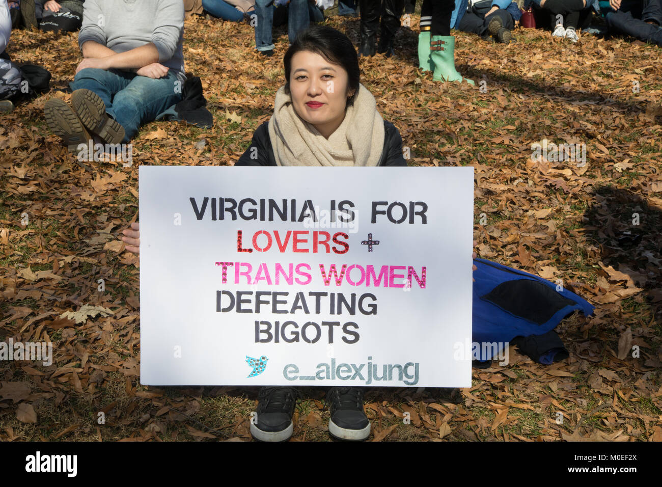 Washington, United States Of America. 20th Jan, 2018. 'Virginia is for lovers and trans women defeating bigots' reads the sign. Thousands of activists gathered on the National Mall and marched to the White House for the 2018 Women's March on Washington, DC on January 20, demanding respect for women and protesting against President Donald Trump and his policies - one of several such protests around the country marking the anniversary of President Trump's first year in office. (Photo by Jeff Malet) Photo via Credit: Newscom/Alamy Live News Stock Photo
