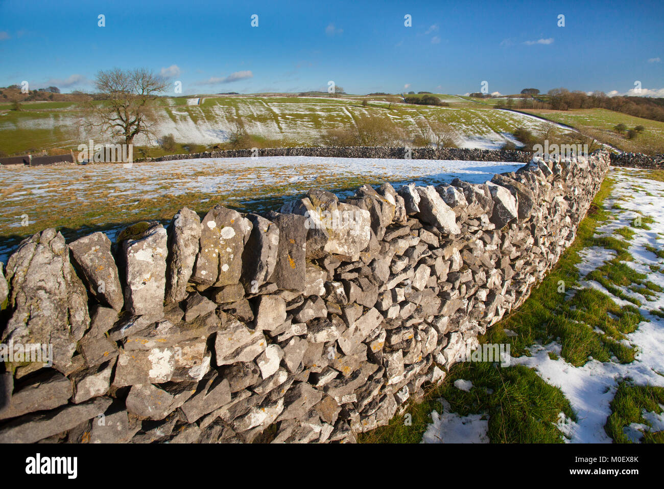 PEAK DISTRICT NATIONAL PARK, Milldale, Ashbourne, Derbyshire, UK. January Stock Photo