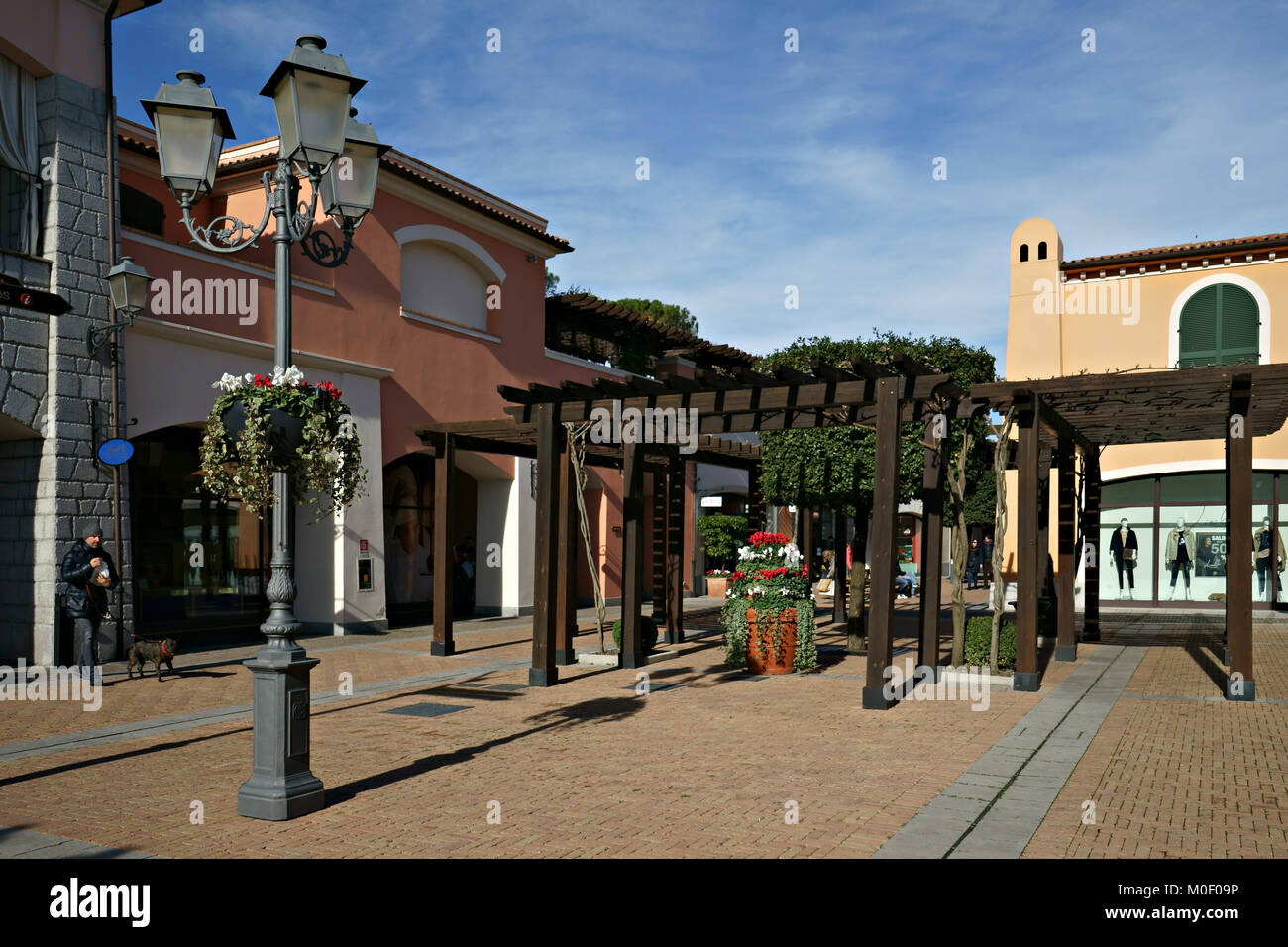 La reggia outlet hi-res stock photography and images - Alamy