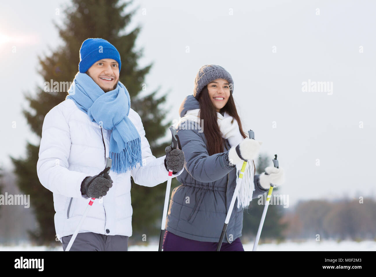 Happy sporty active family hi-res stock photography and images - Alamy