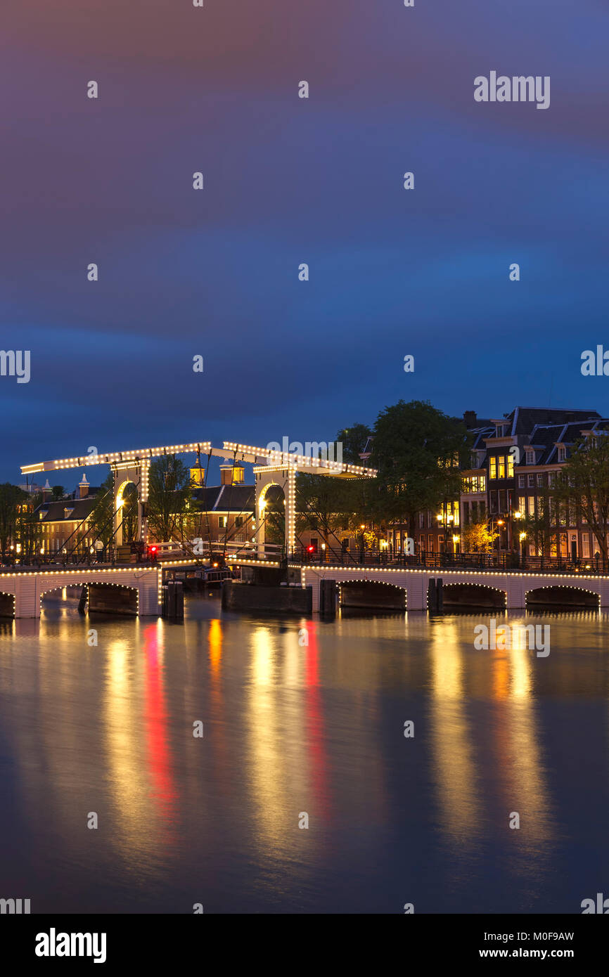 Magere Brug (Skinny Bridge) and Amstel River, Amsterdam, Holland, Netherlands Stock Photo