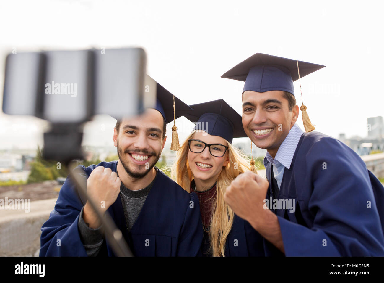 Young college student selfie hi-res stock photography and images - Alamy