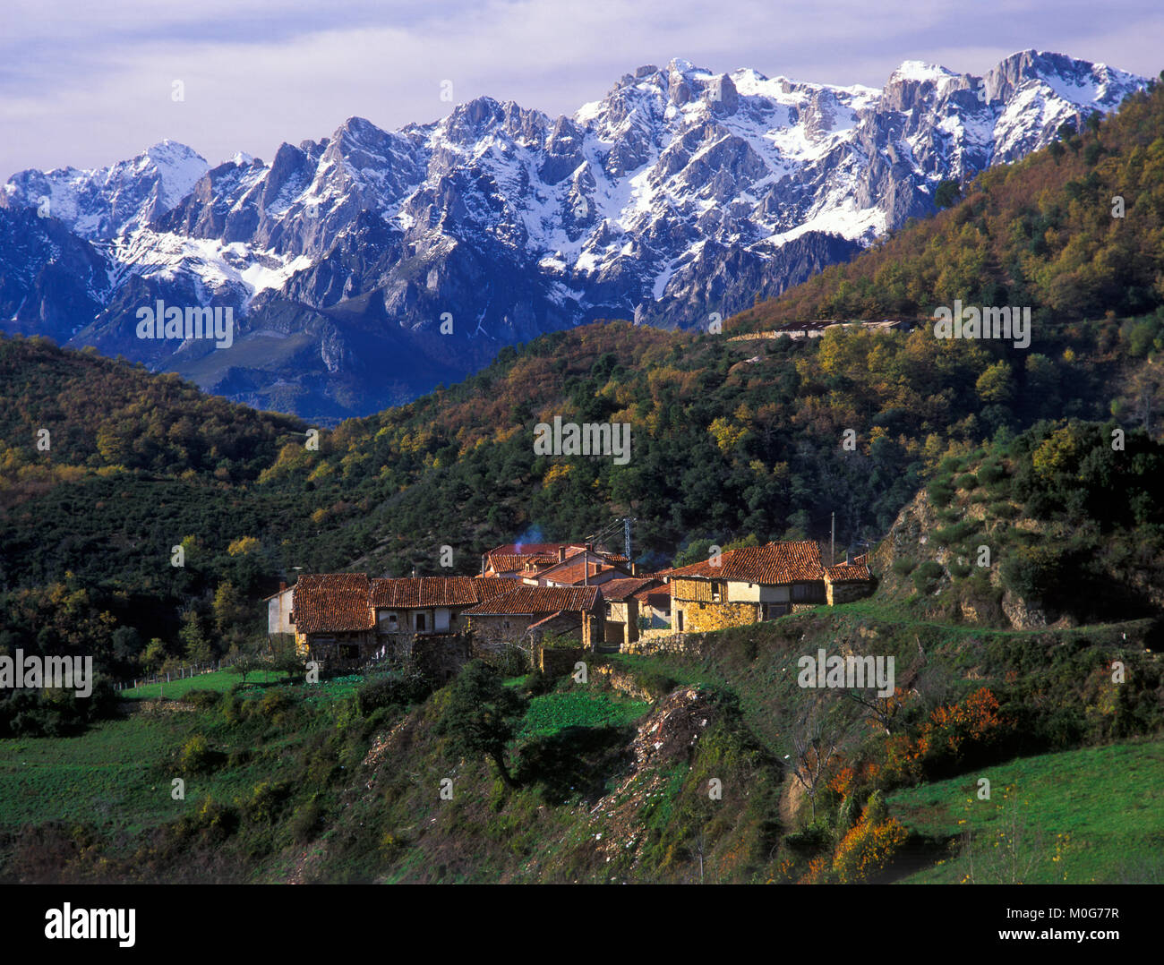 Paisajes de los pueblos hi-res stock photography and images - Alamy