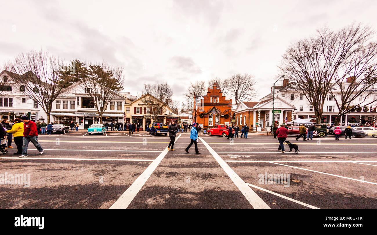 Main Street At Christmas   Stockbridge, Massachusetts, USA Stock Photo