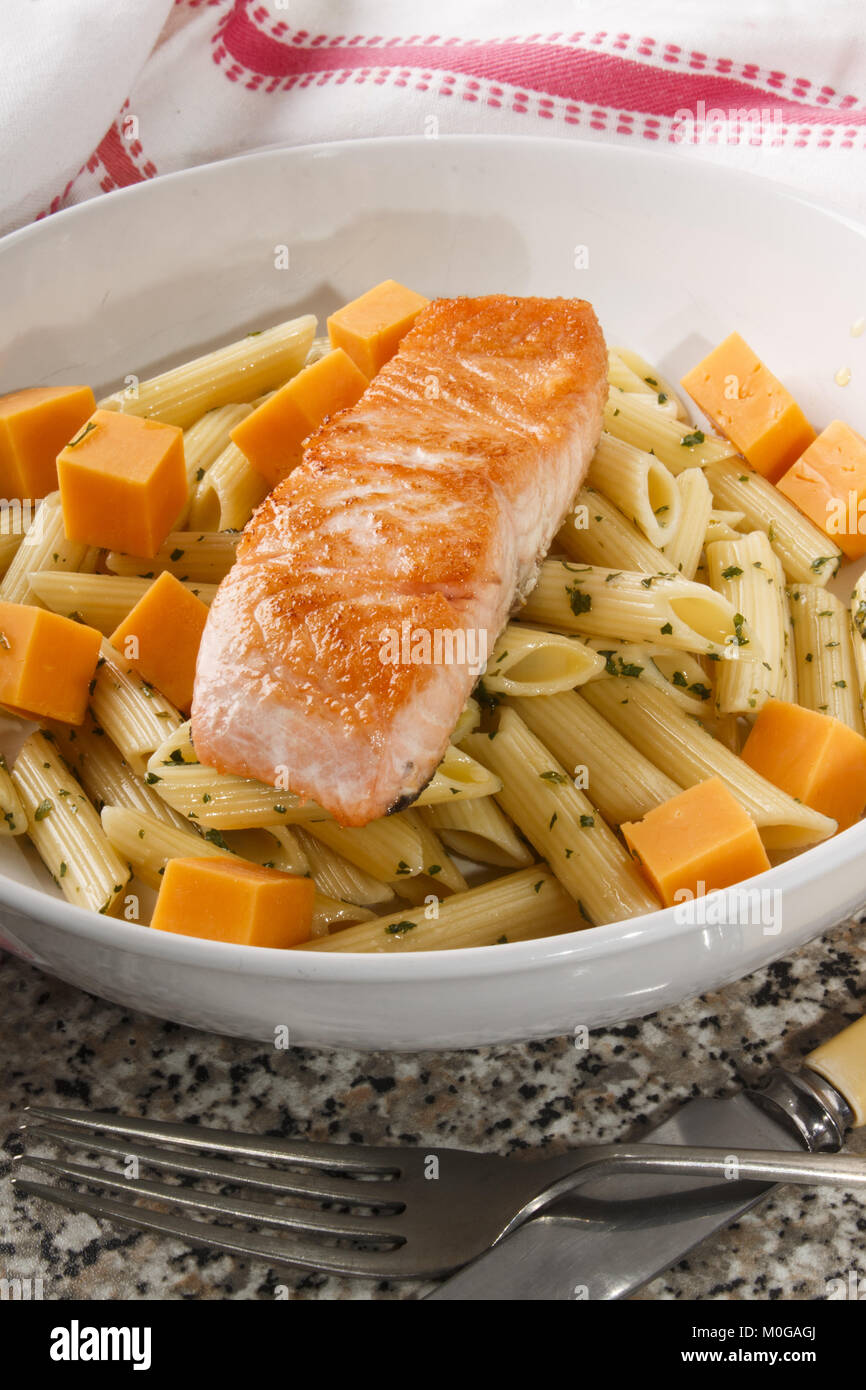 irish noodle salad with wild salmon and mild cheddar cheese Stock Photo
