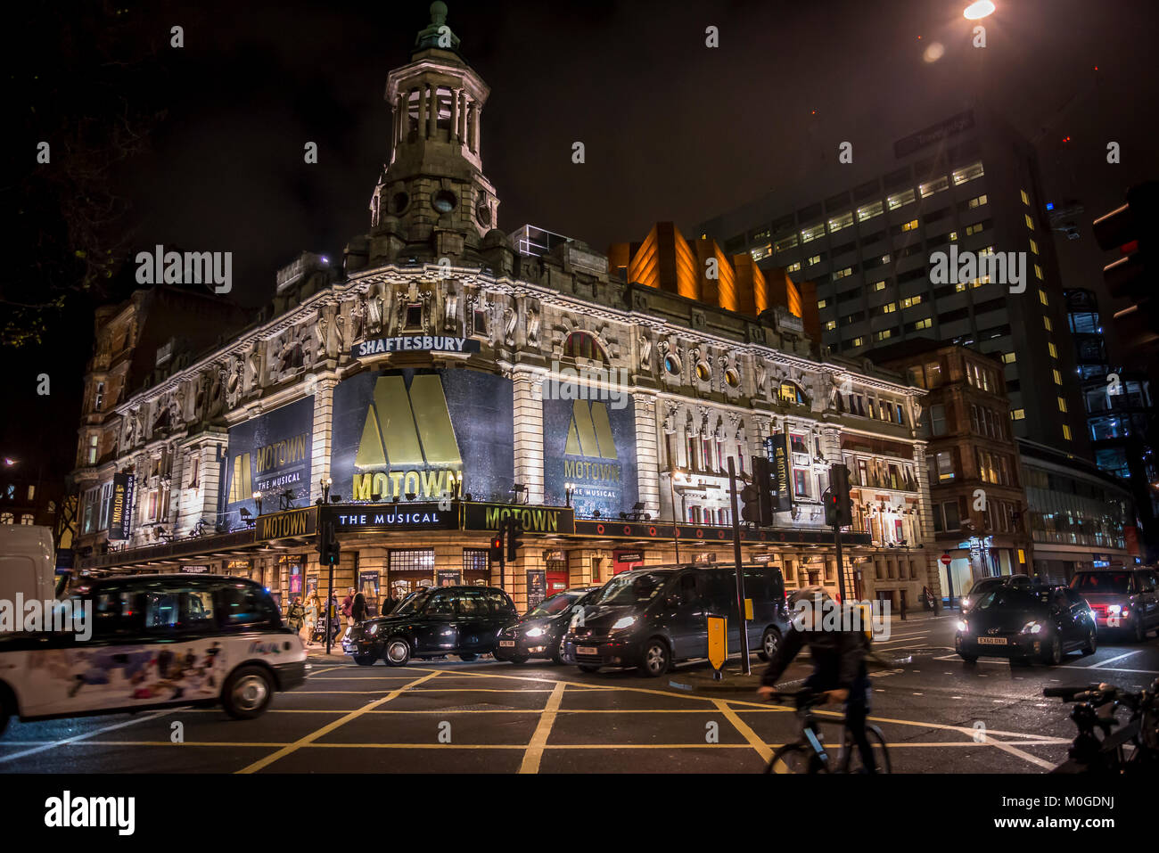 Shaftesbury avenue dusk hires stock photography and images Alamy